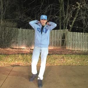 Meet your Posher, Alejandro